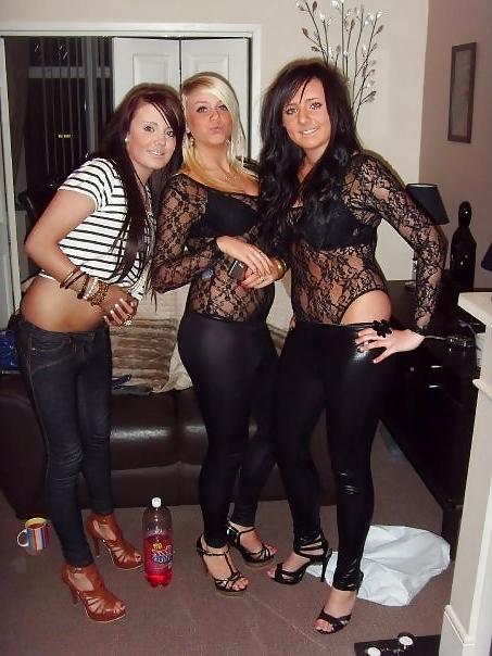 25P Hot sluts please cum on