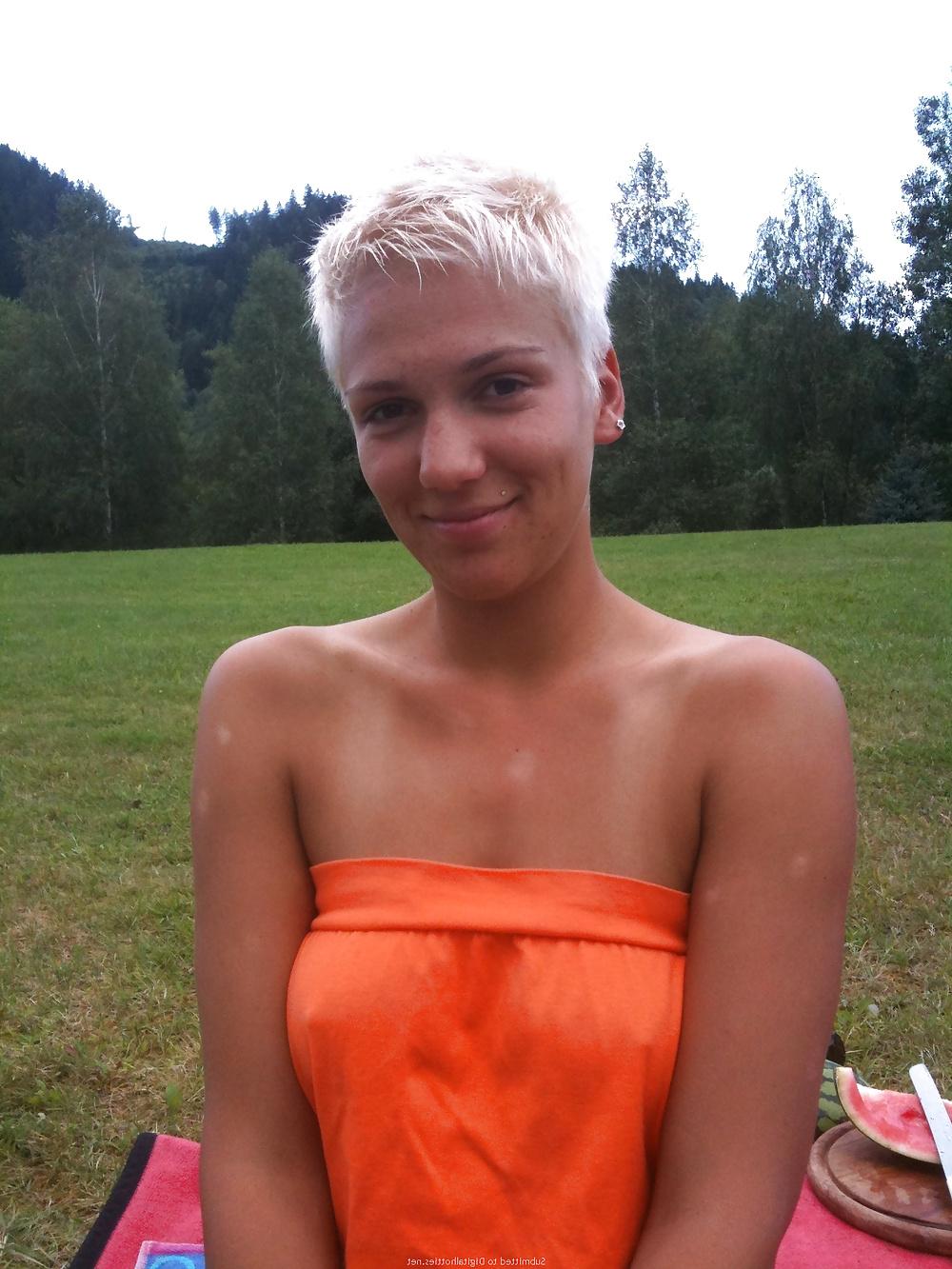 25P Short haired cunt