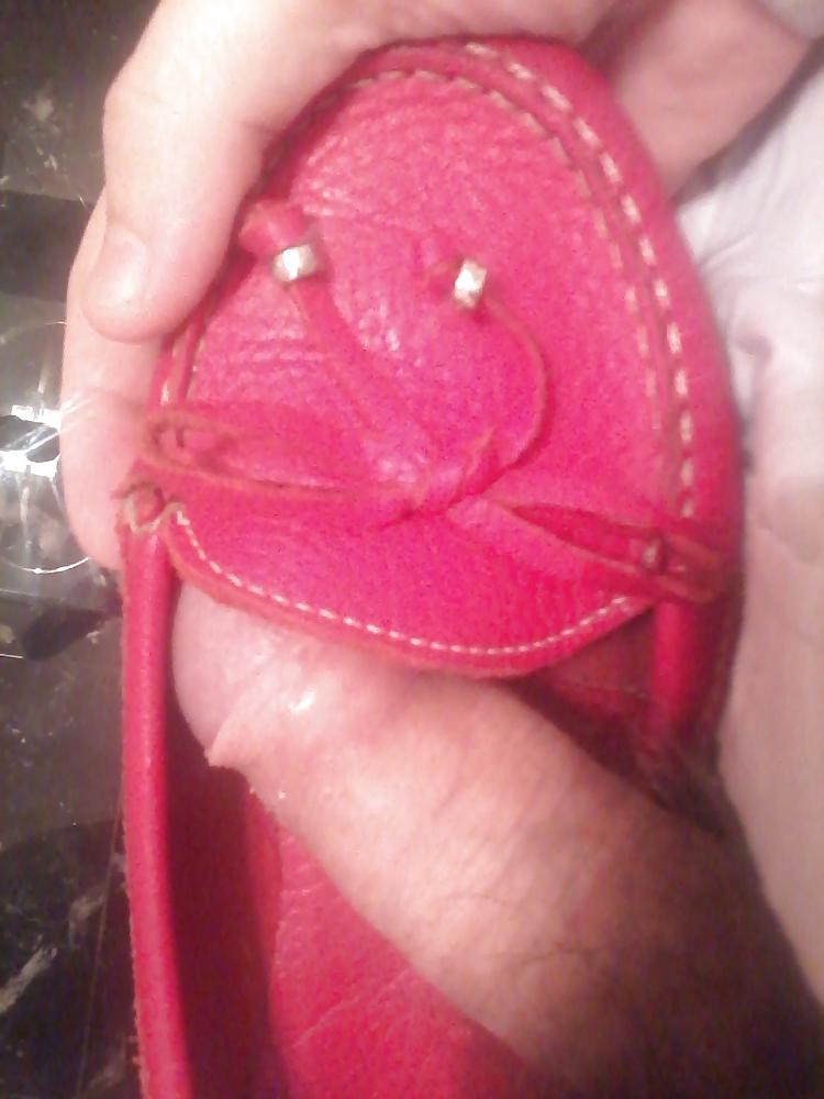 25P Shoejob - Cum on friends pumps