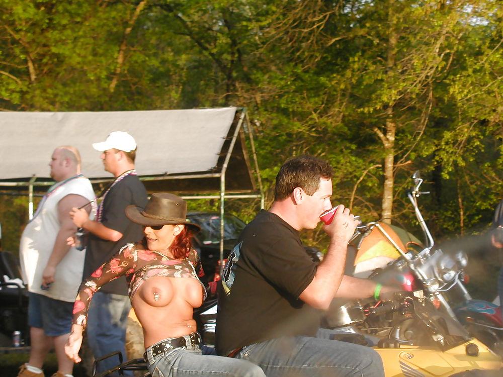 20P Biker skanks