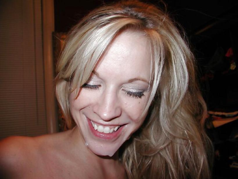 25P Geile MILF liebt Sperma
