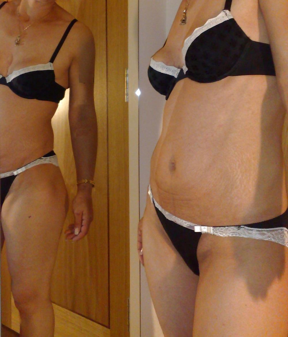 4P Hotel meet in black and white bra and panties