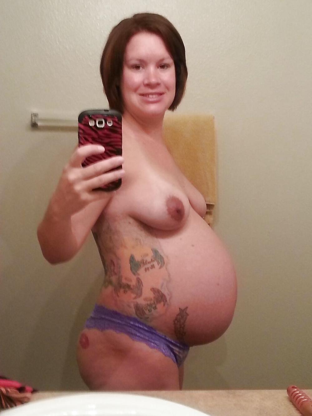 25P Pregnant amateur private colection...if you know her