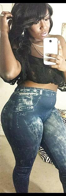 8P Thick thighs hips