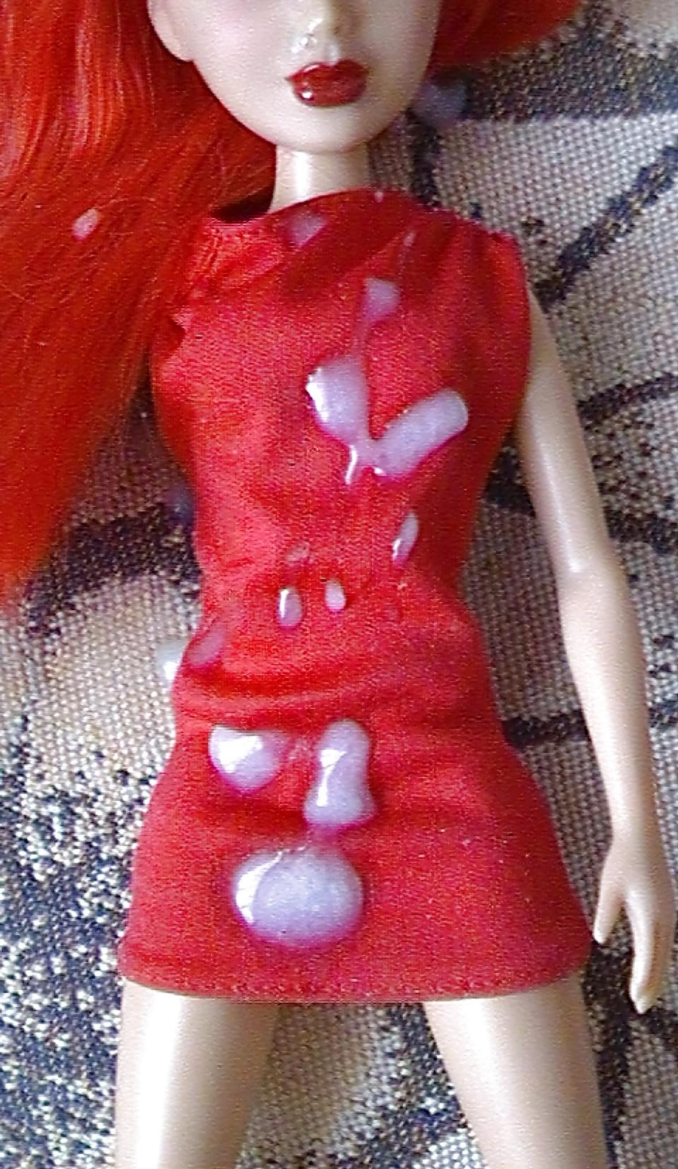 18P Sperma auf Puppen 2