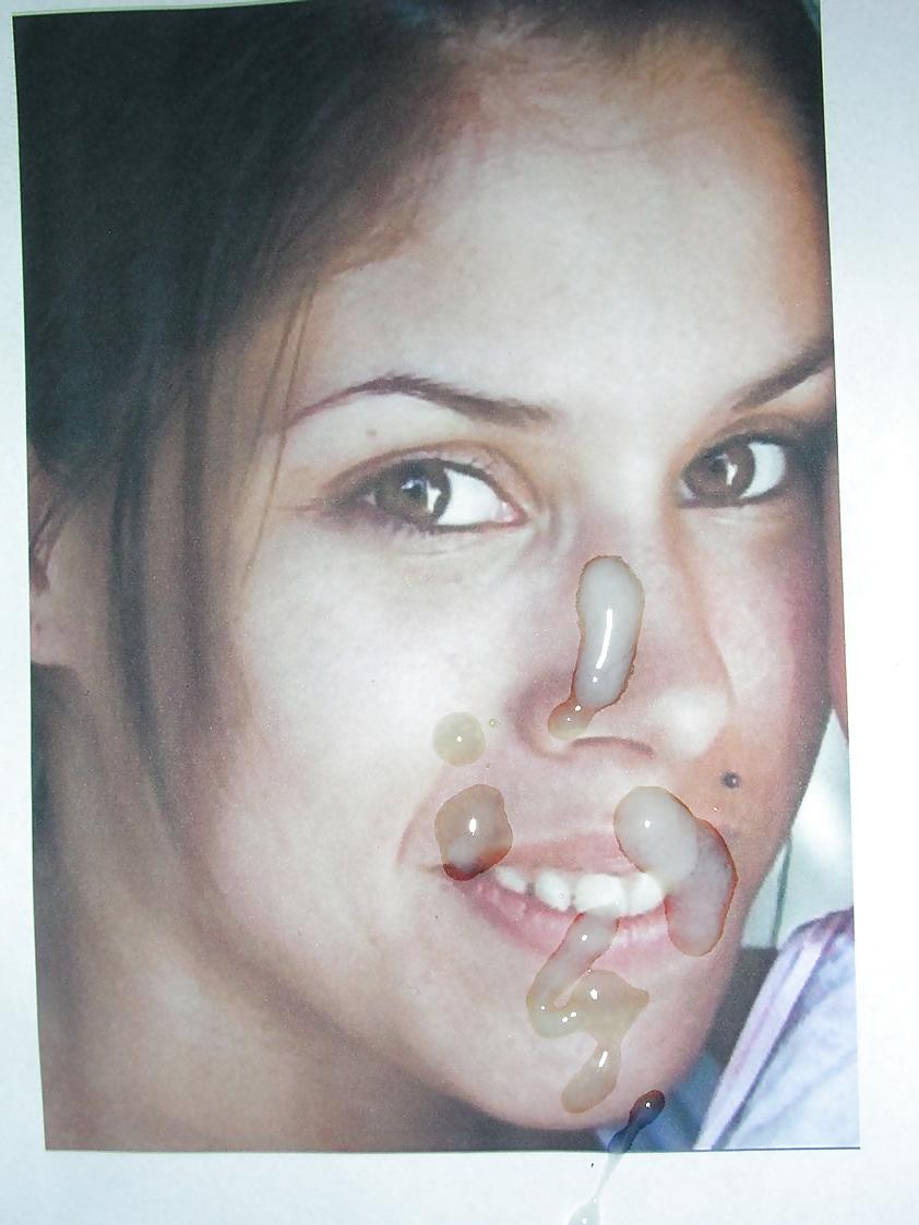 12P Cum on sexy slut Roma