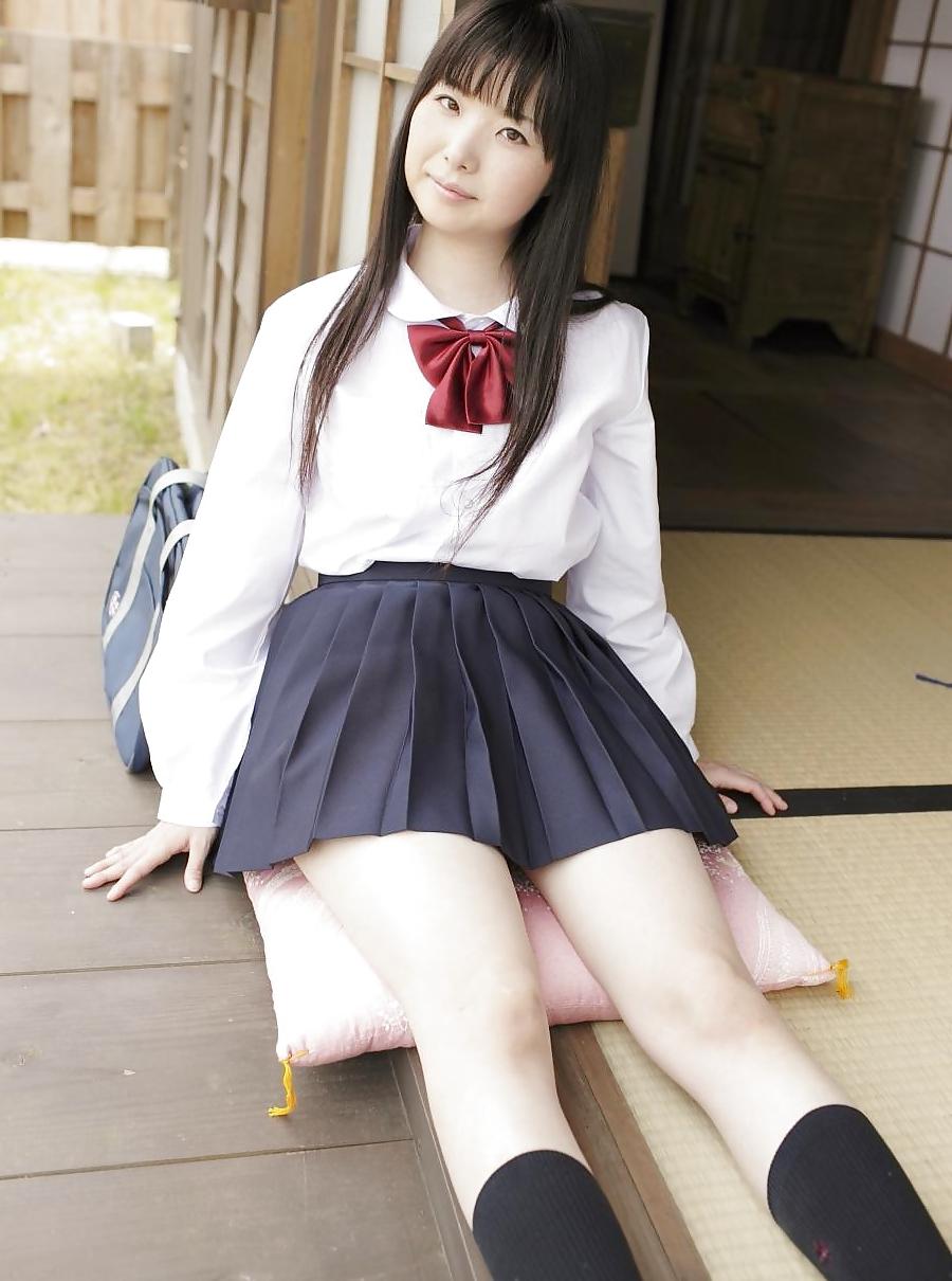 19P J15 Japanese teen Mirai Himeno