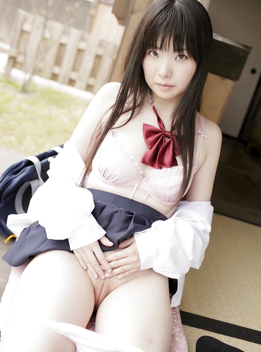 19P J15 Japanese teen Mirai Himeno