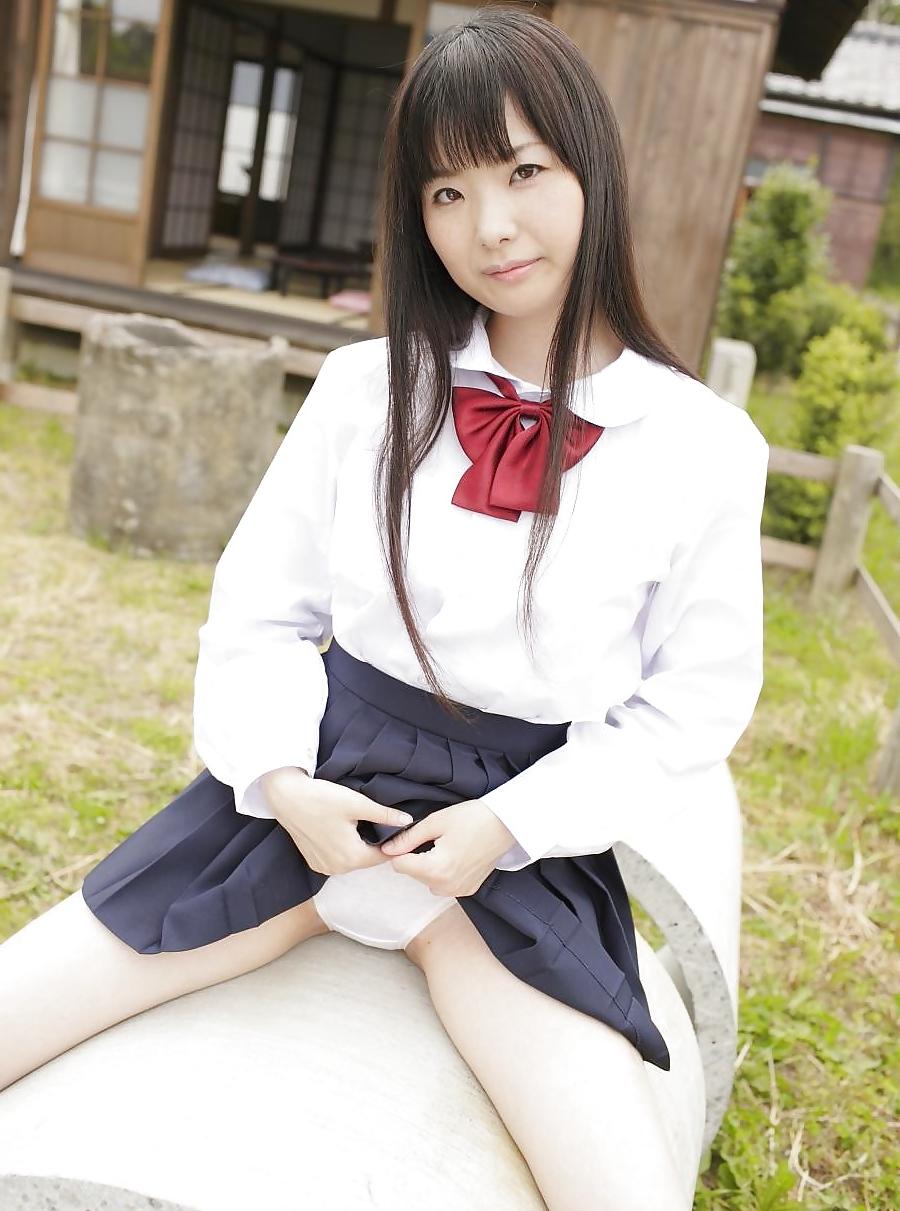 19P J15 Japanese teen Mirai Himeno