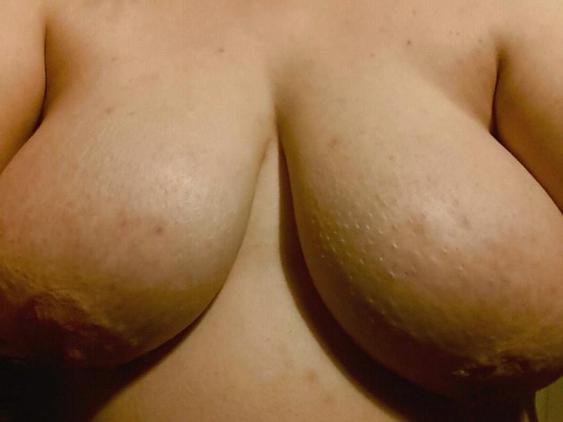 5P Black bra strip tease