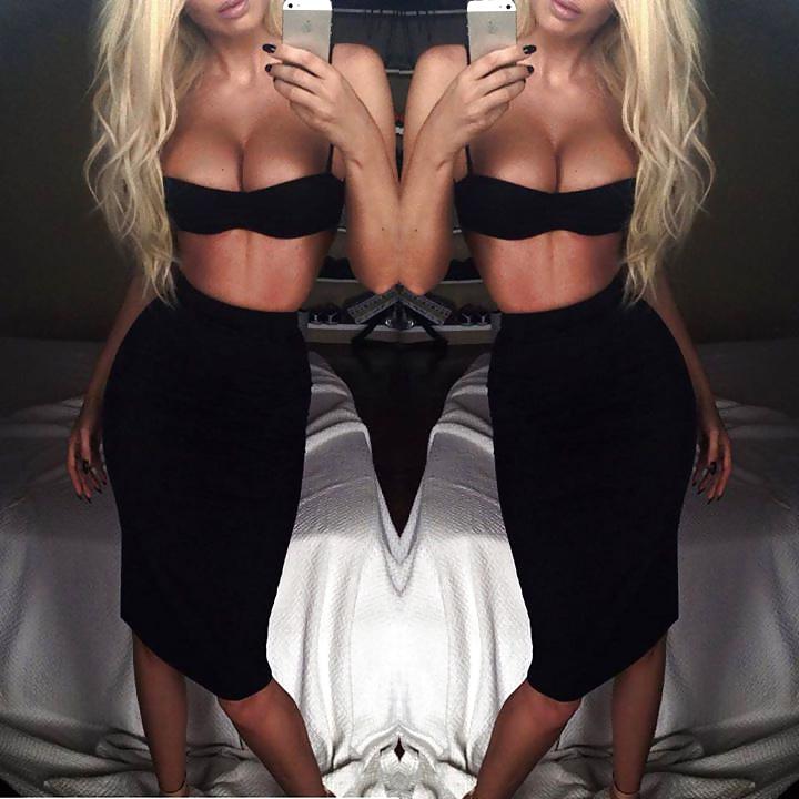 25P JELENA KARLEUSA - Serbian MILF & SEX BOMB