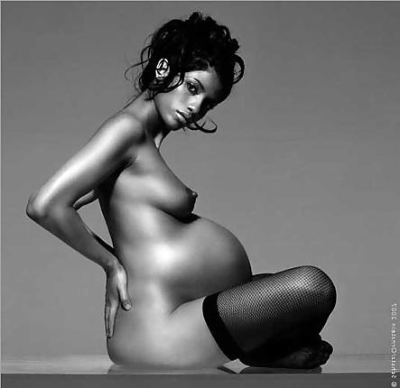 25P Pregnant 18