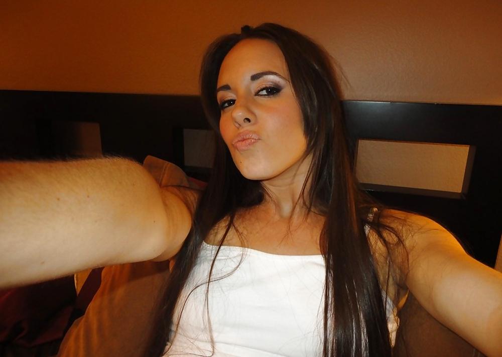 25P Pretty girl gets fucked