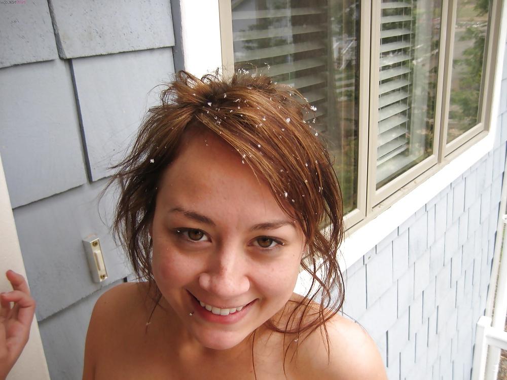 25P Please Cum on her Face