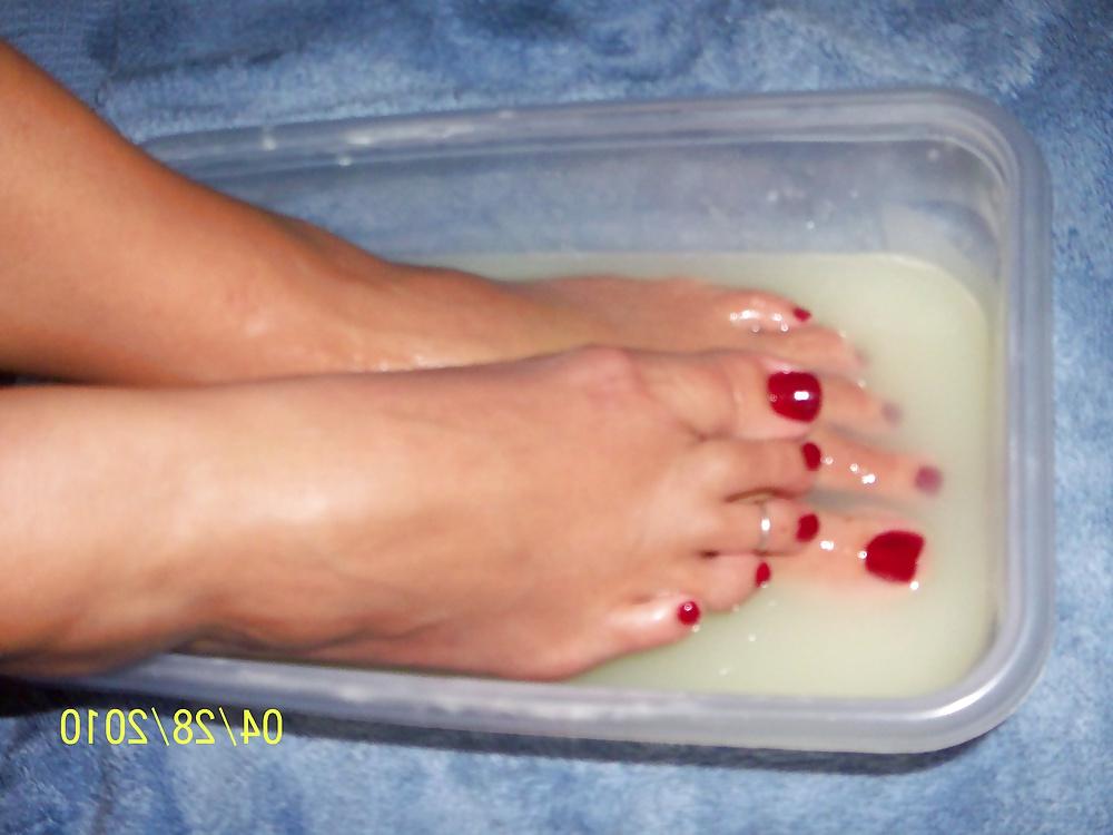 24P Feet cum bath