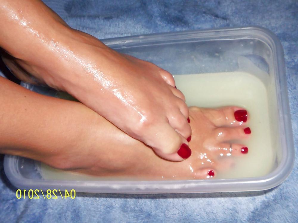24P Feet cum bath