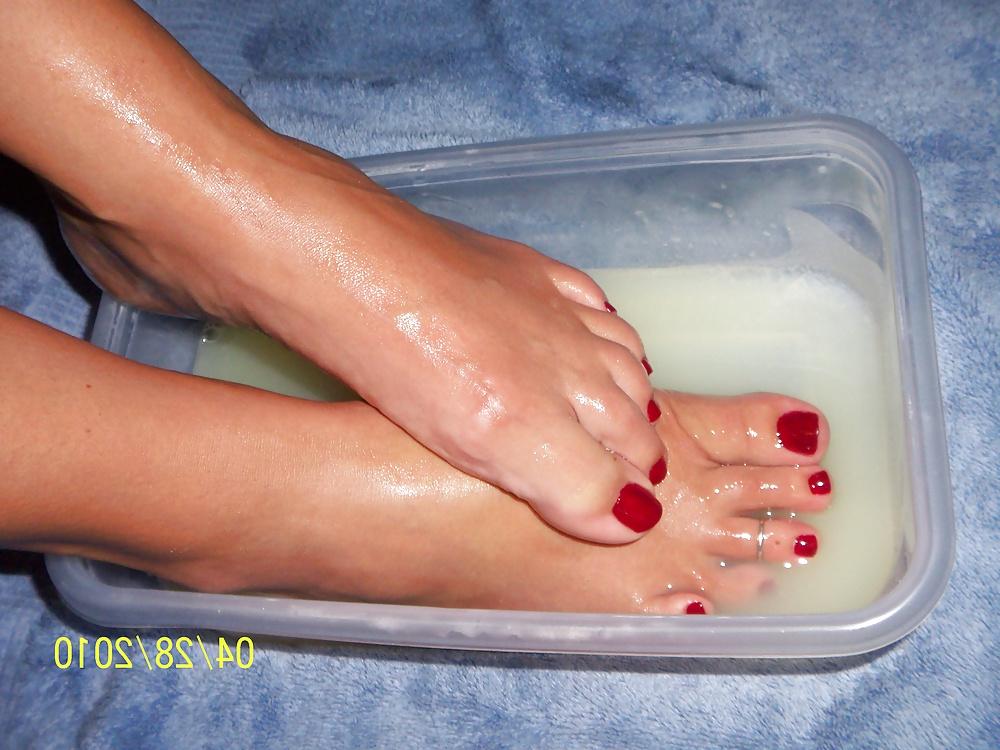 24P Feet cum bath