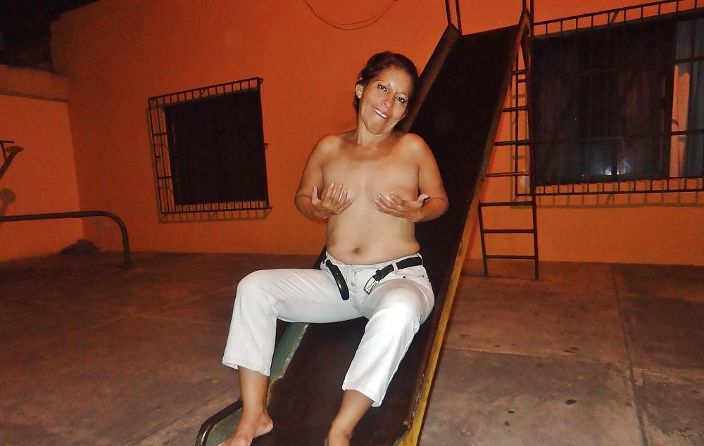 20P Real Mexican Prostitute