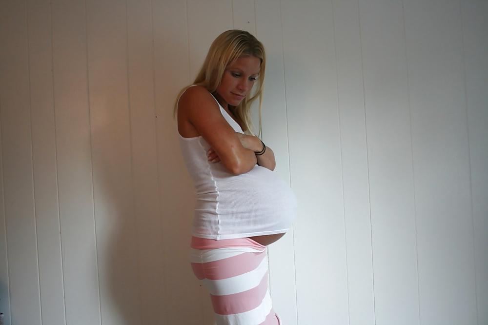 25P Pregnant Hotties