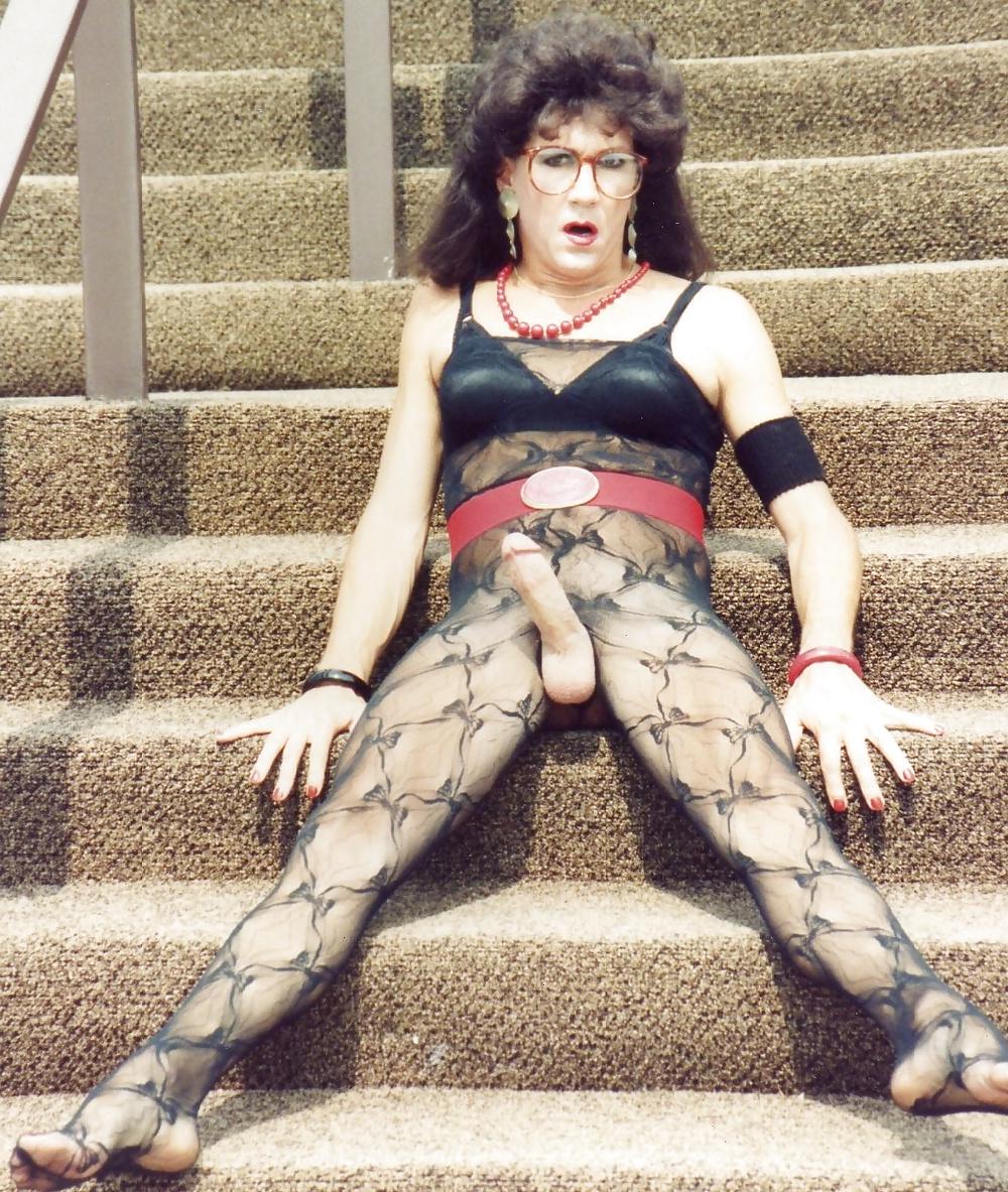25P Another Well Hung TGirl