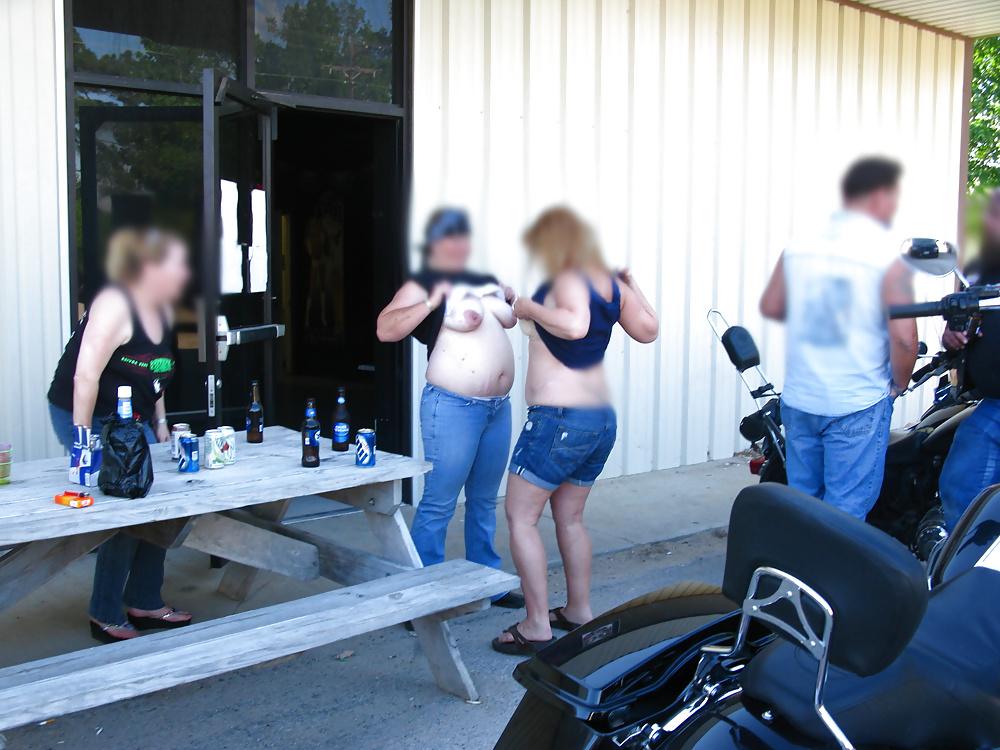 6P Jagierbombs  night for the biker wives 