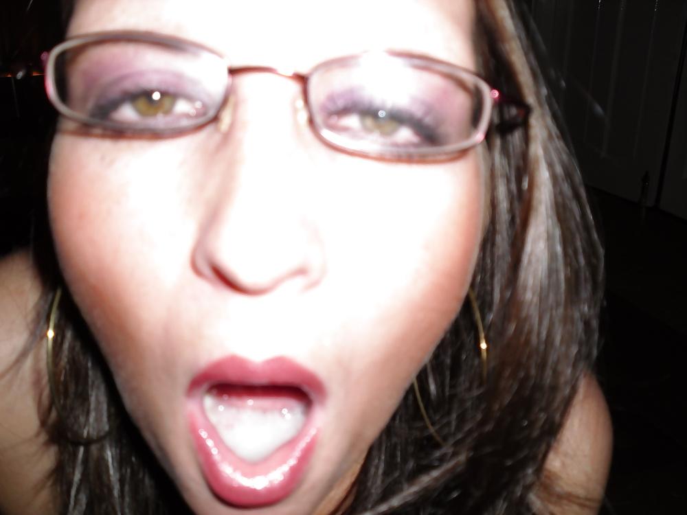 25P Sluts Who Love Facials