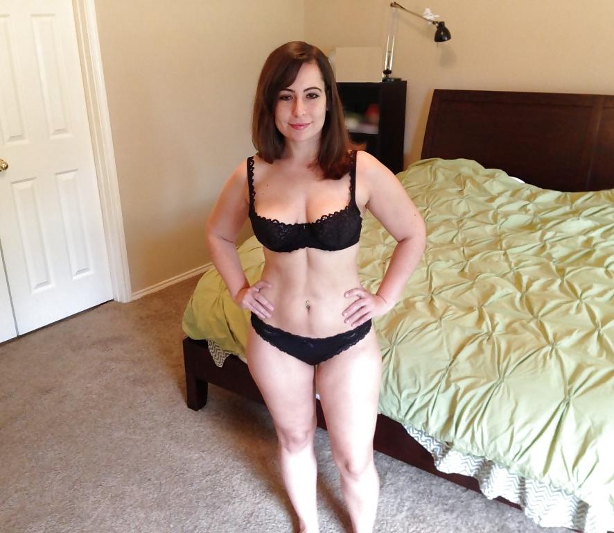 25P Kinky Amateur Girlfriend