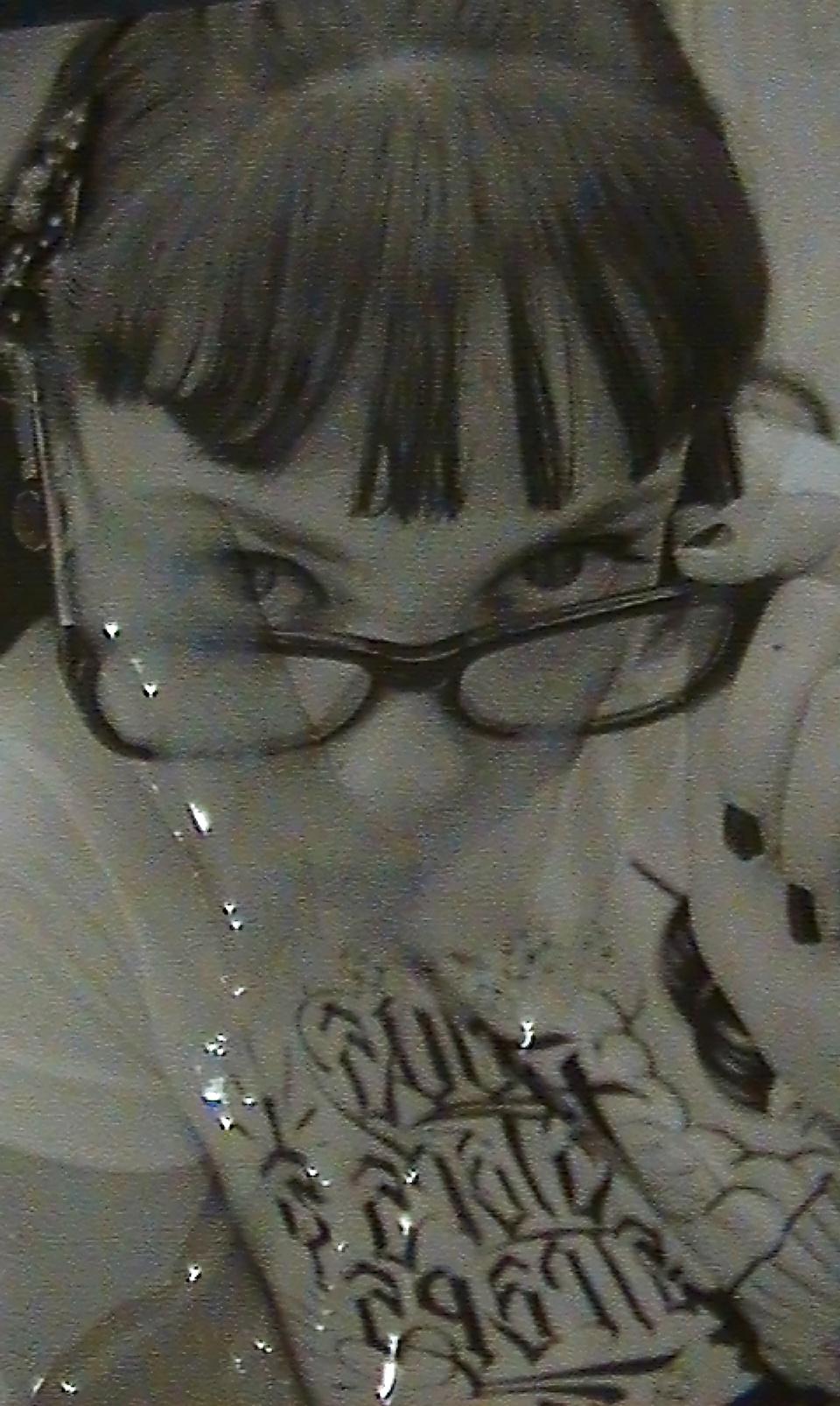 25P Cum on glasses girls