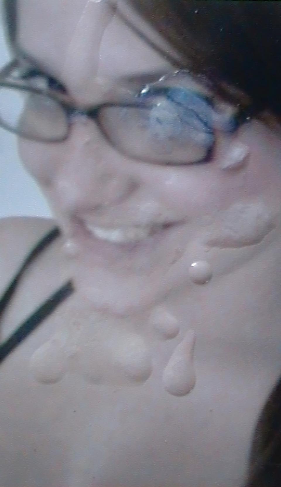 25P Cum on glasses girls