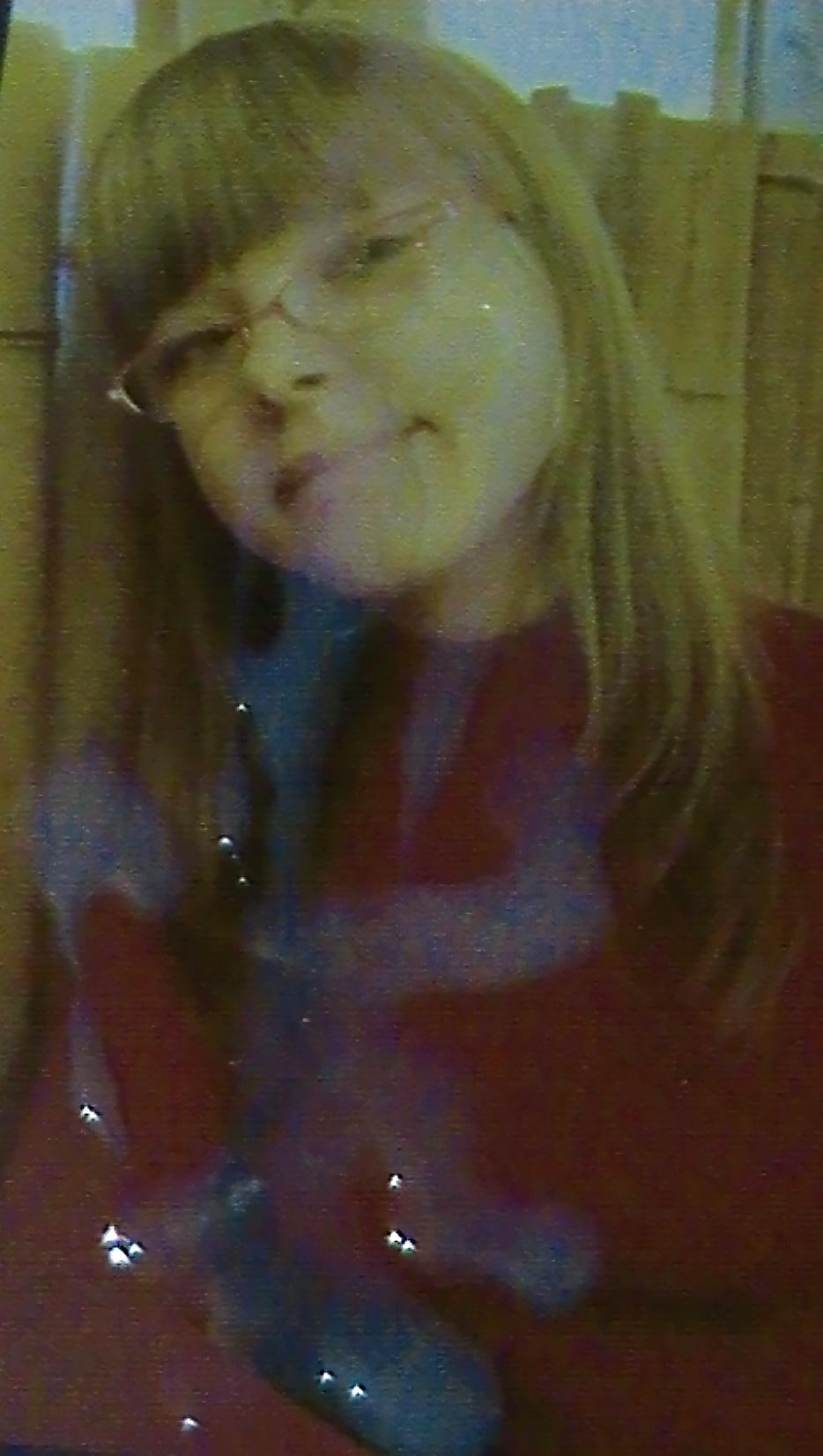 25P Cum on glasses girls