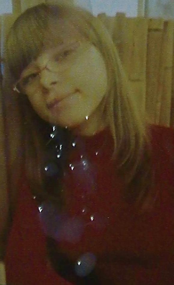 25P Cum on glasses girls