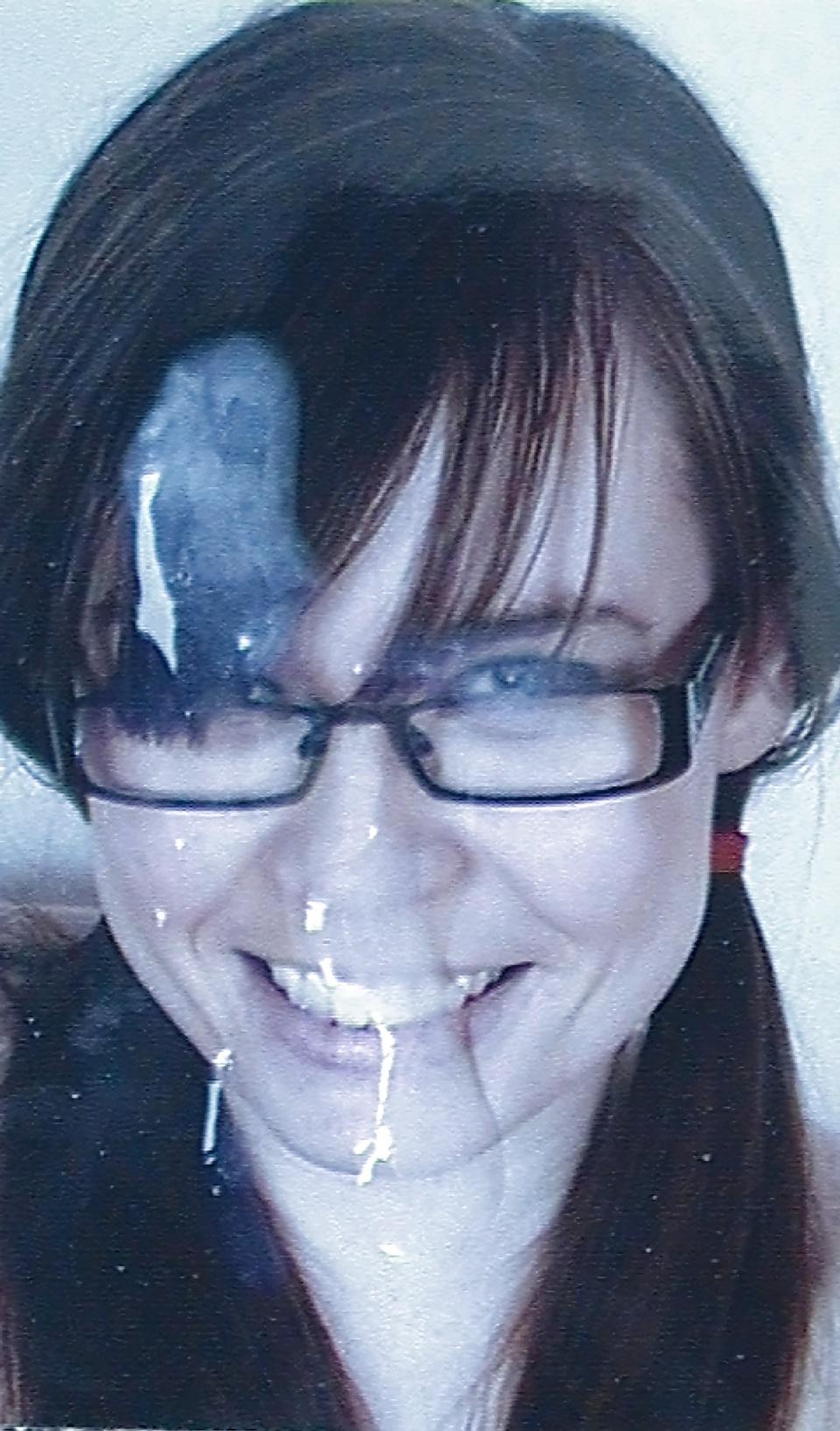 25P Cum on glasses girls
