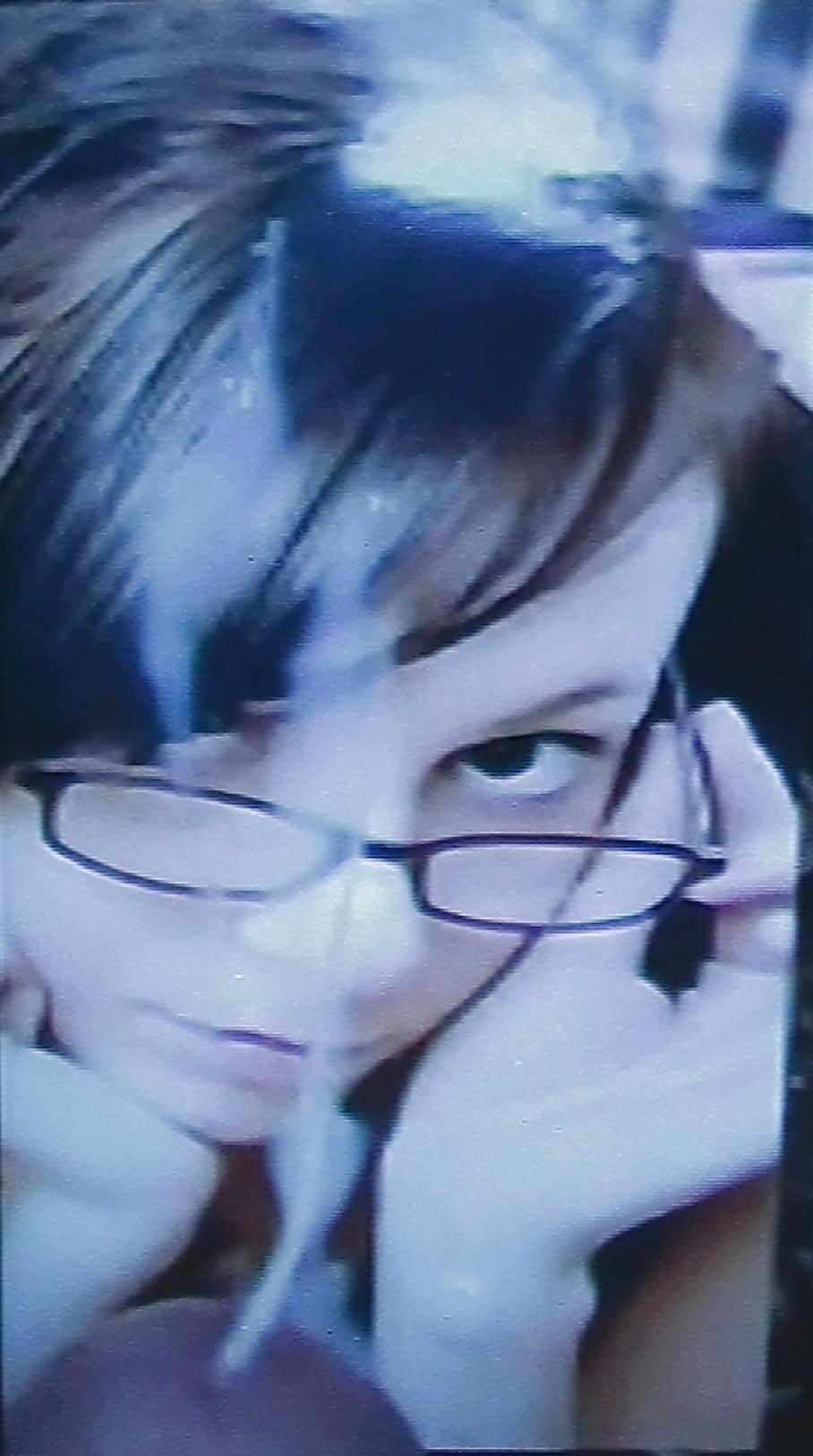 25P Cum on glasses girls 2