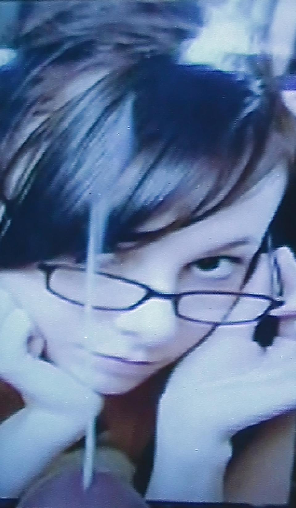 25P Cum on glasses girls 2