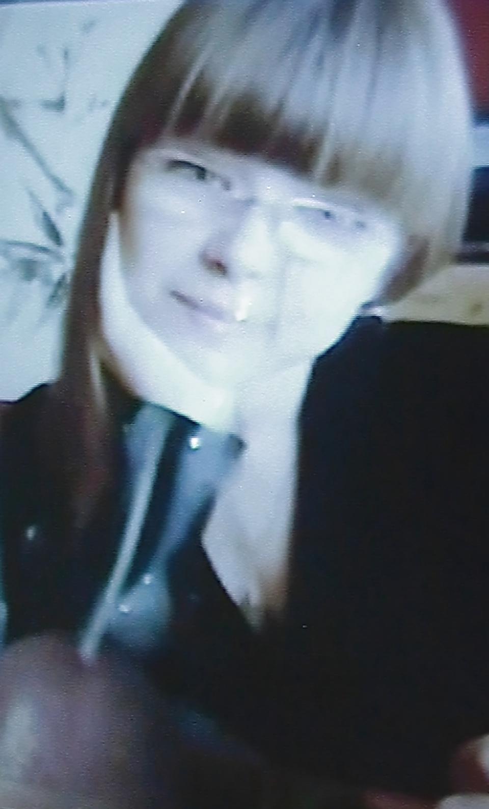 25P Cum on glasses girls 2