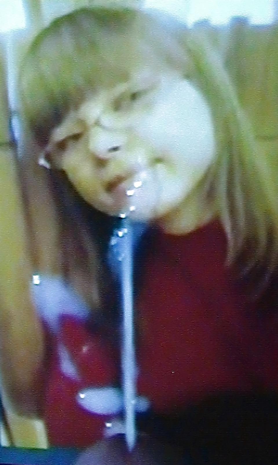 25P Cum on glasses girls 2