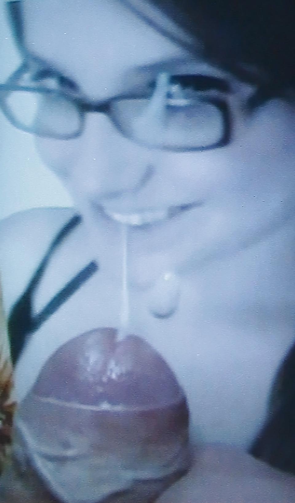 25P Cum on glasses girls 2