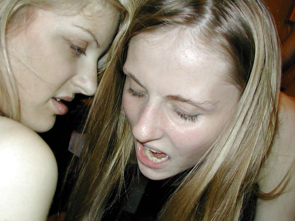 25P Amateur Private Photo 30