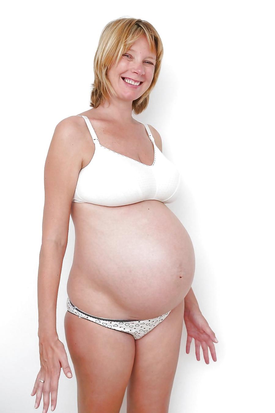10P Pregnant & Sexy #35