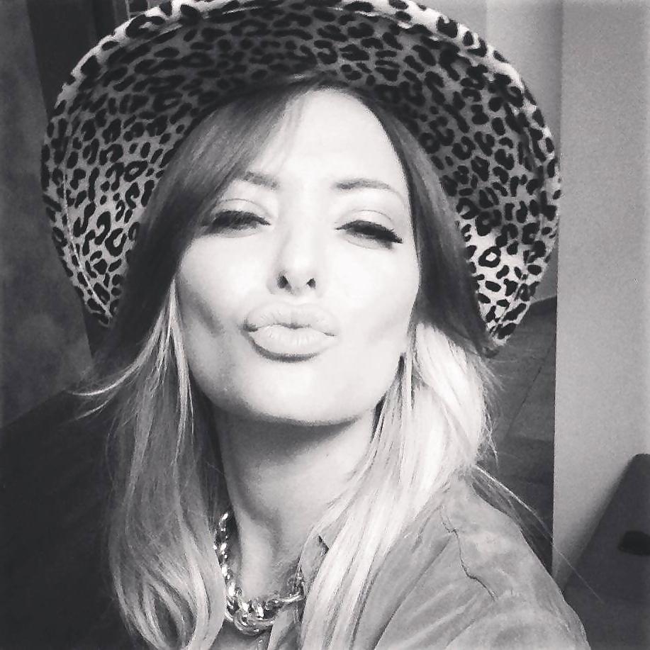 25P Delia Matache 