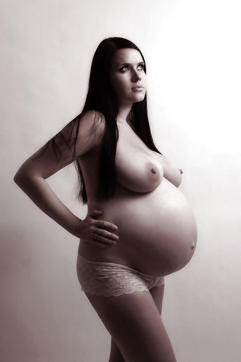 10P Pregnant & Sexy #39