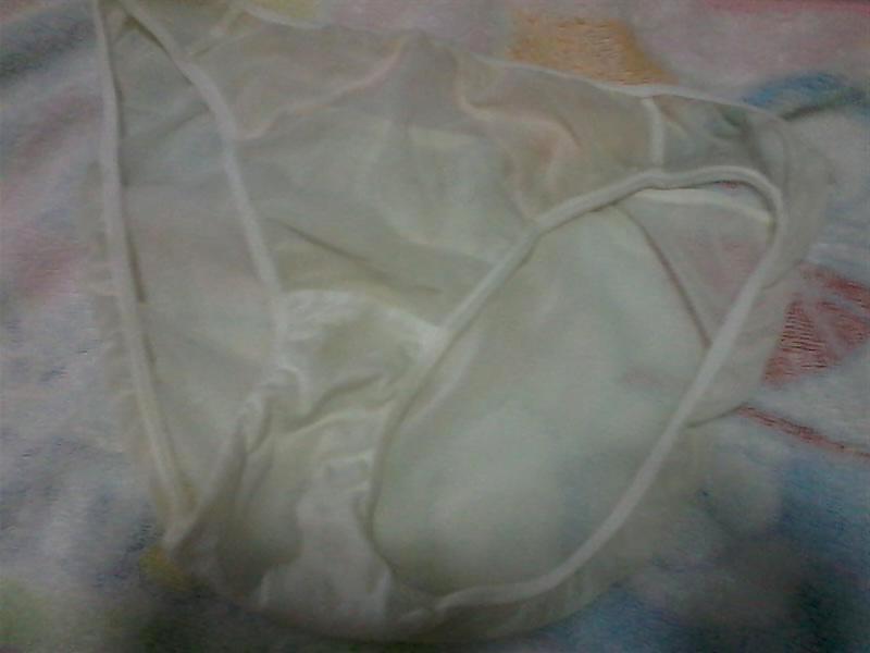 25P Thai Wife Panties 001