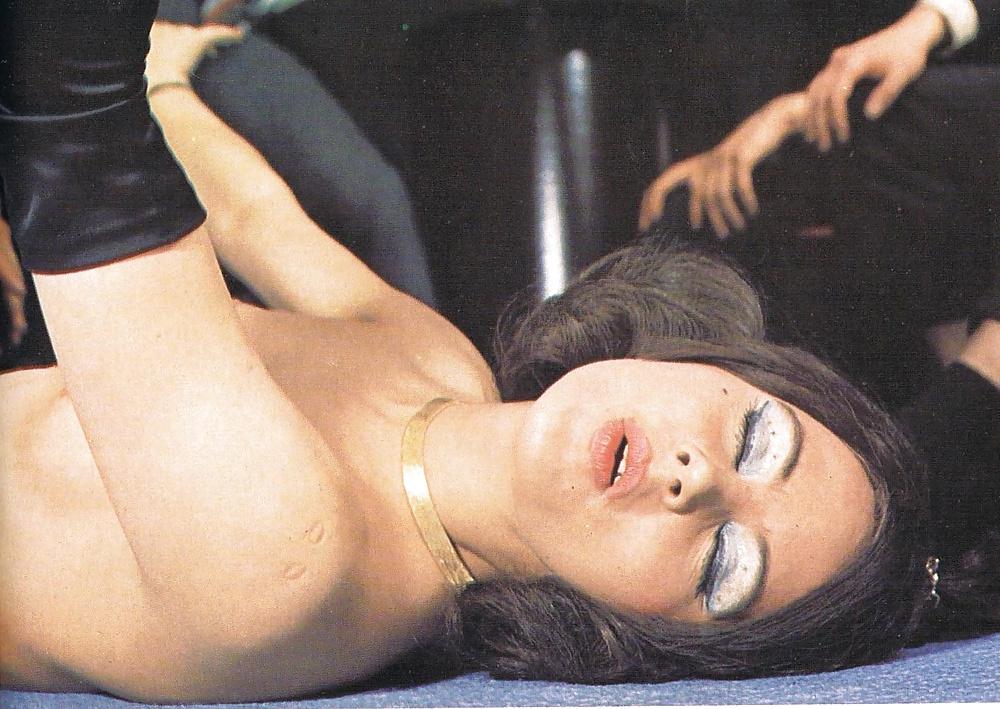 25P Porno magazine Color N33