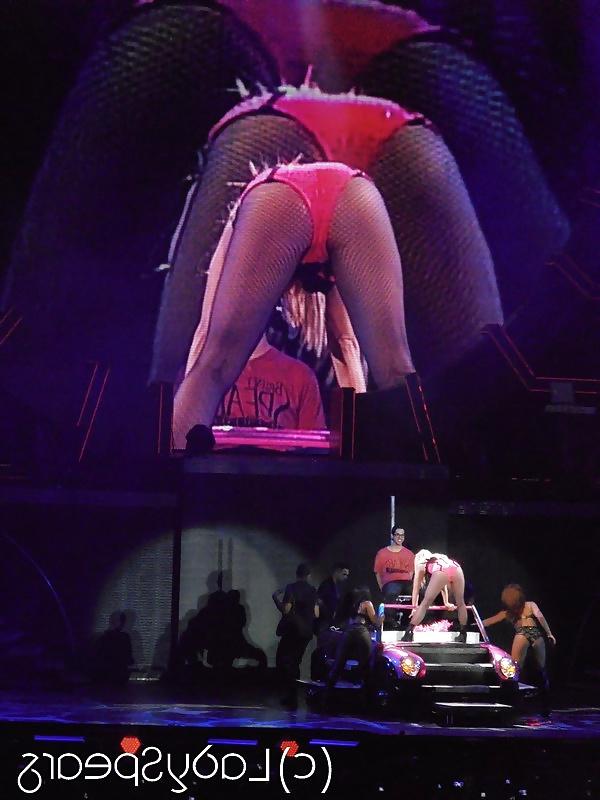 25P Cum on Britney Spears