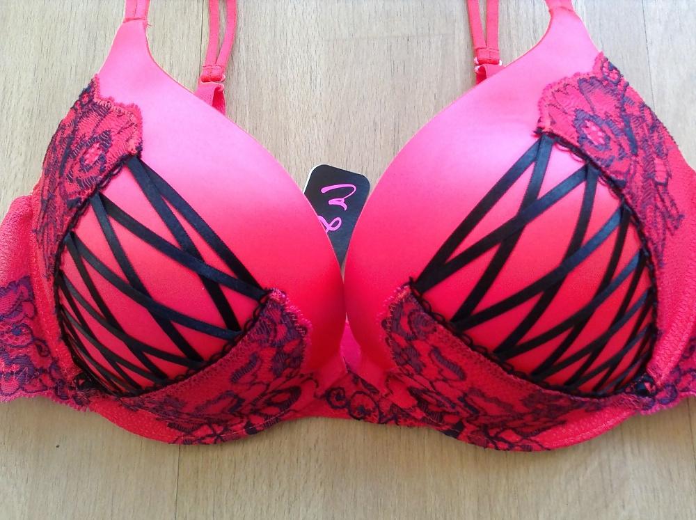 4P Red Lace Padded Pushup Bra