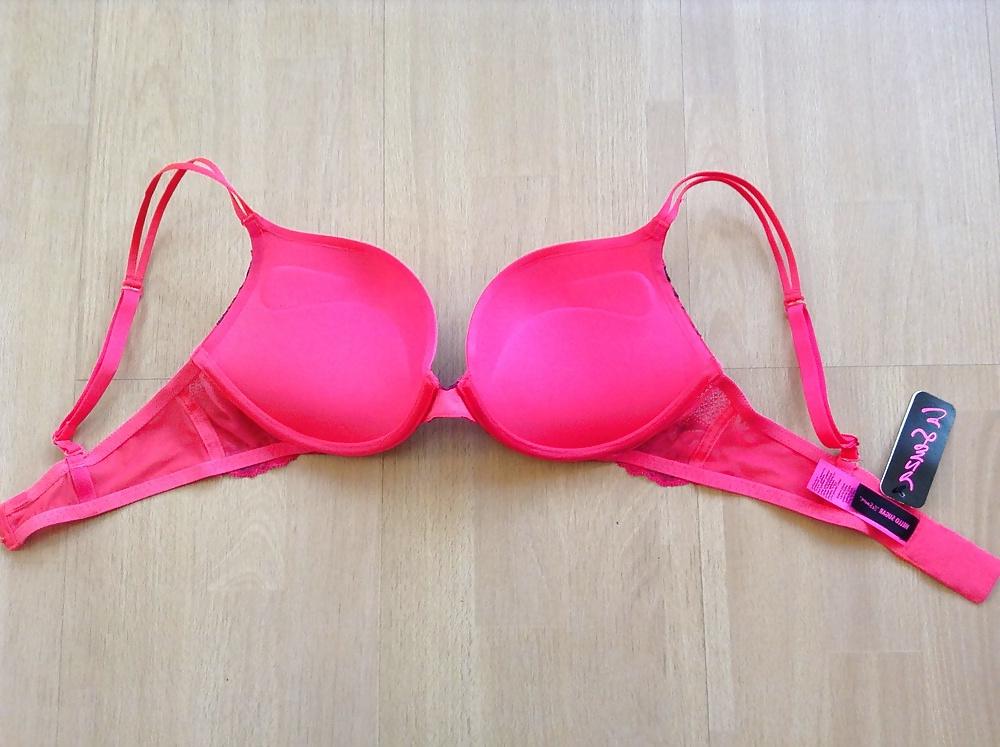 4P Red Lace Padded Pushup Bra