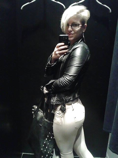 14P Ana Macedonian teen hot legs i like to cum on them