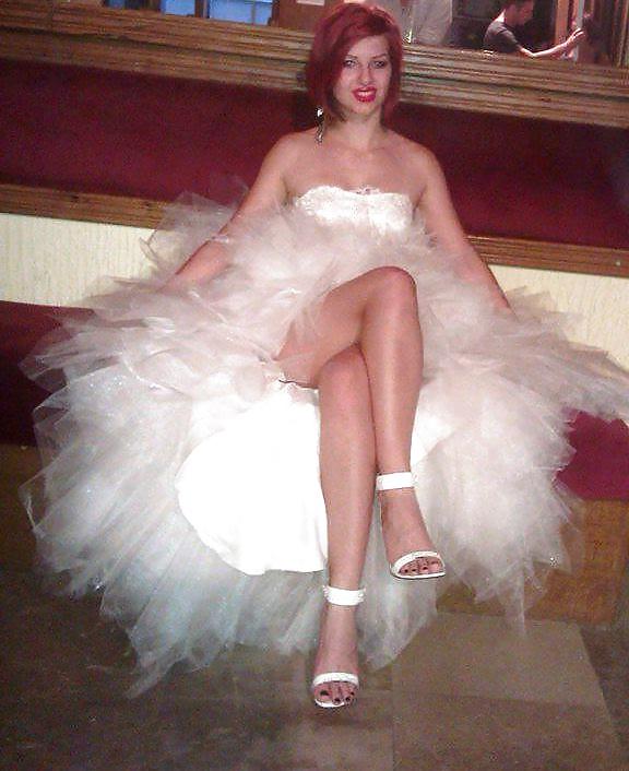 14P Ana Macedonian teen hot legs i like to cum on them