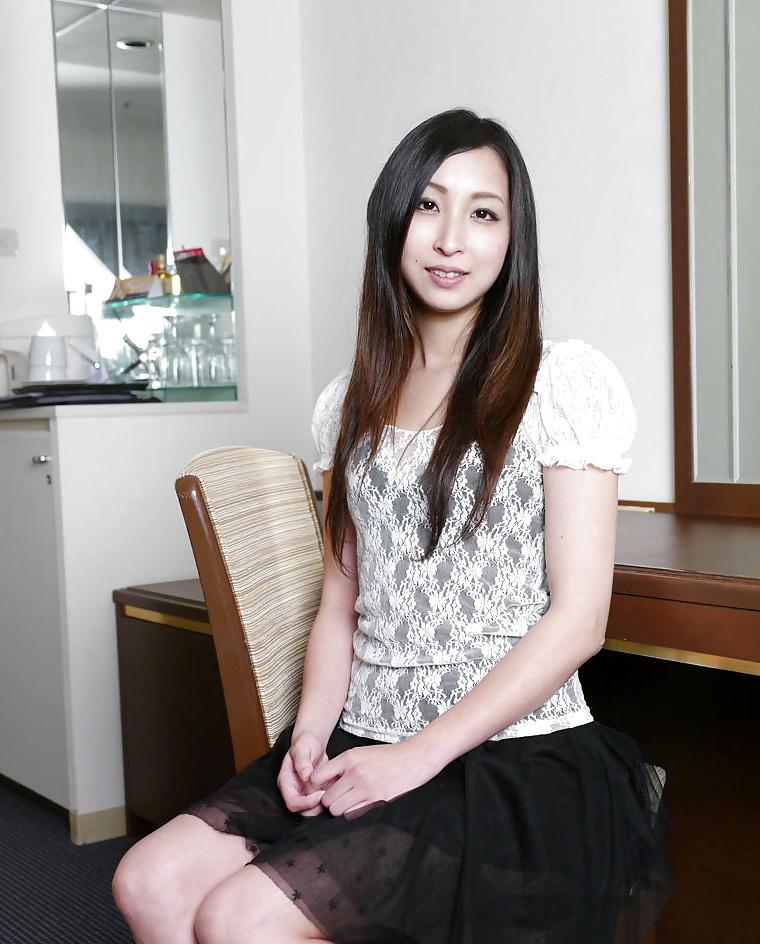 25P Japanese girl fucked in hotel