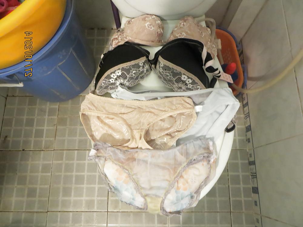 17P Cum on many my sexy neighbour girl's dirty panties 27102014